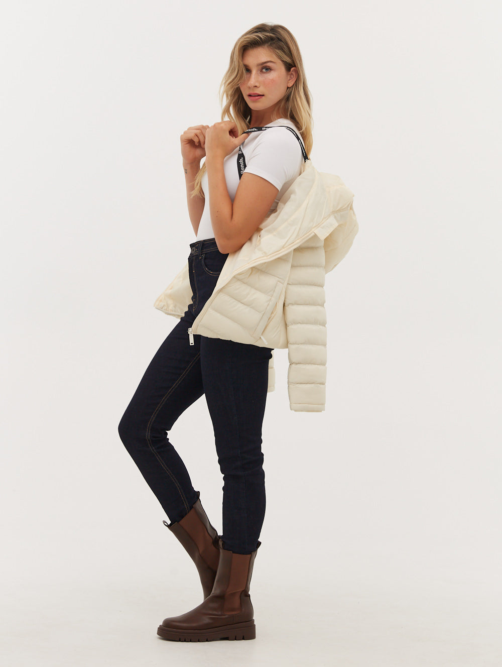 Kara Insulated Puffer Jacket - White