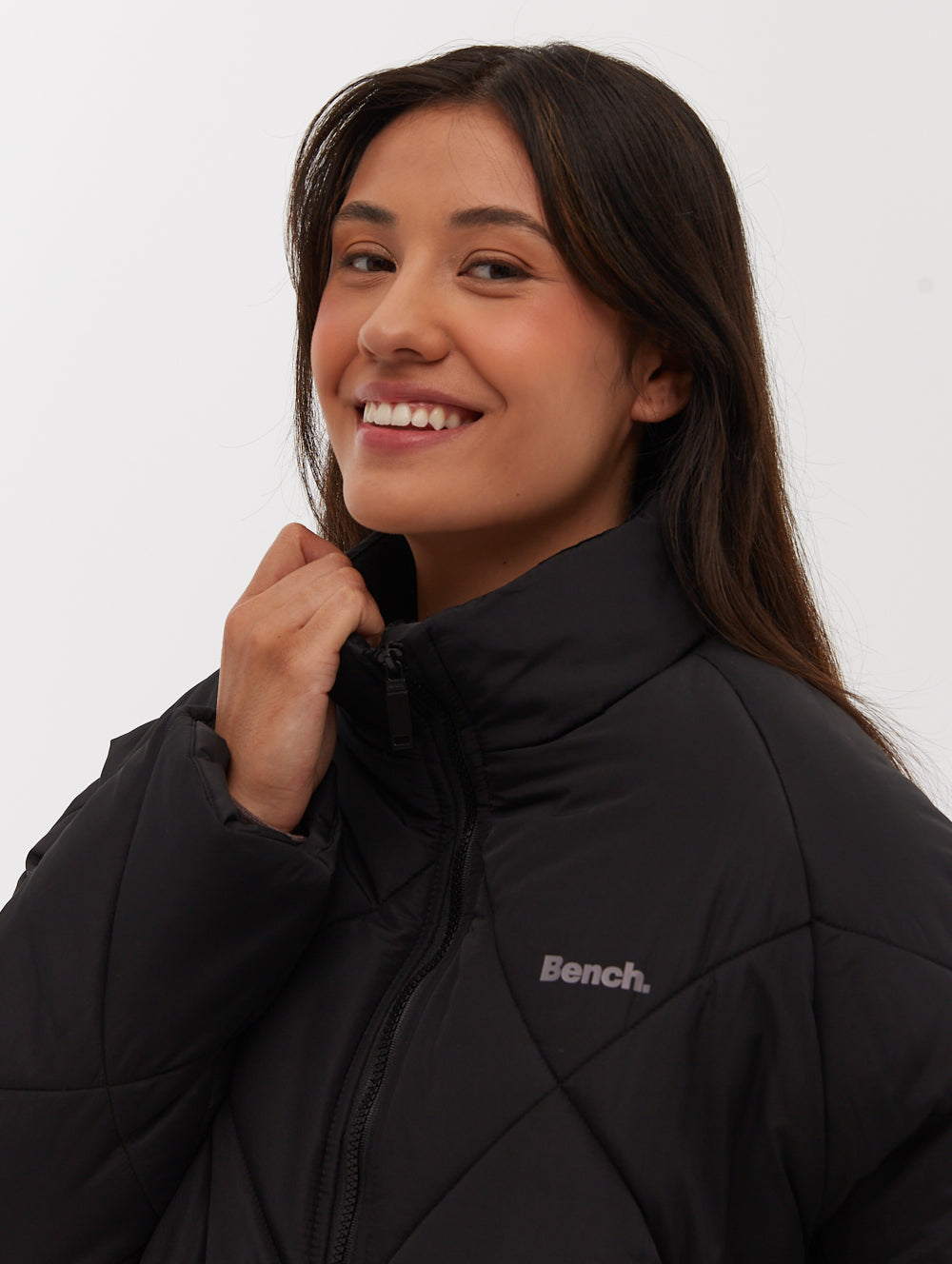 Yarah Oversize Diamond Puffer Coat - Black