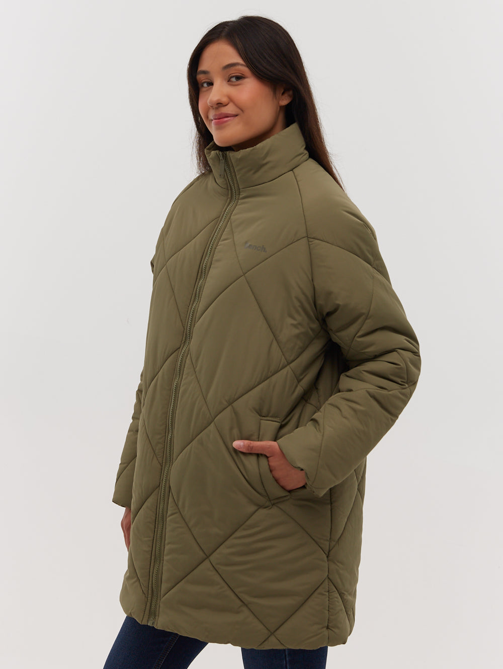 Yarah Oversize Diamond Puffer Coat - Green