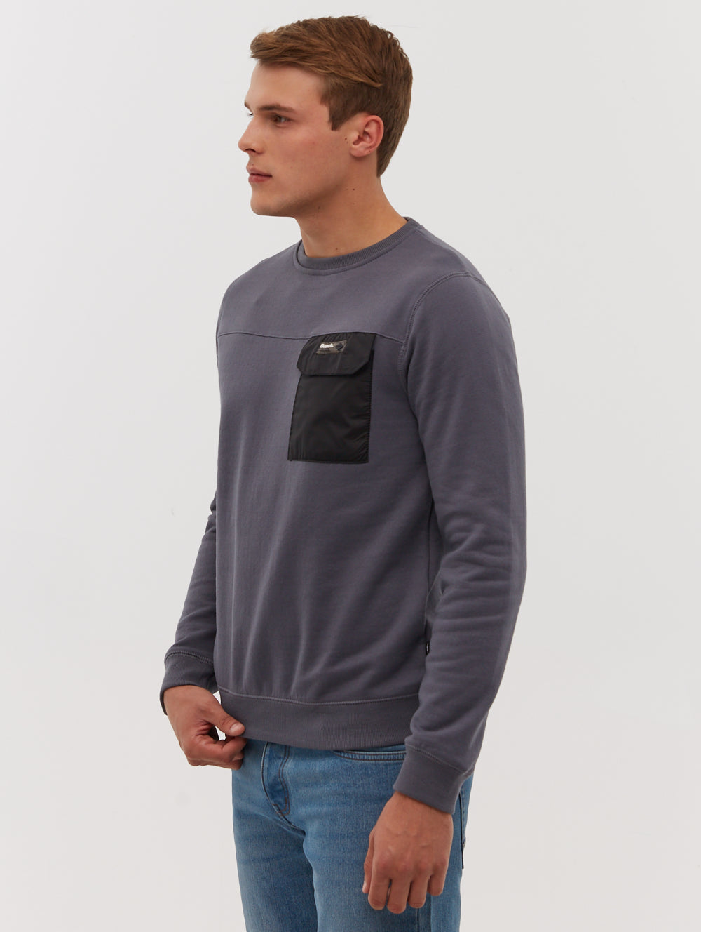 Dosio Chest Pocket Crewneck Sweatshirt