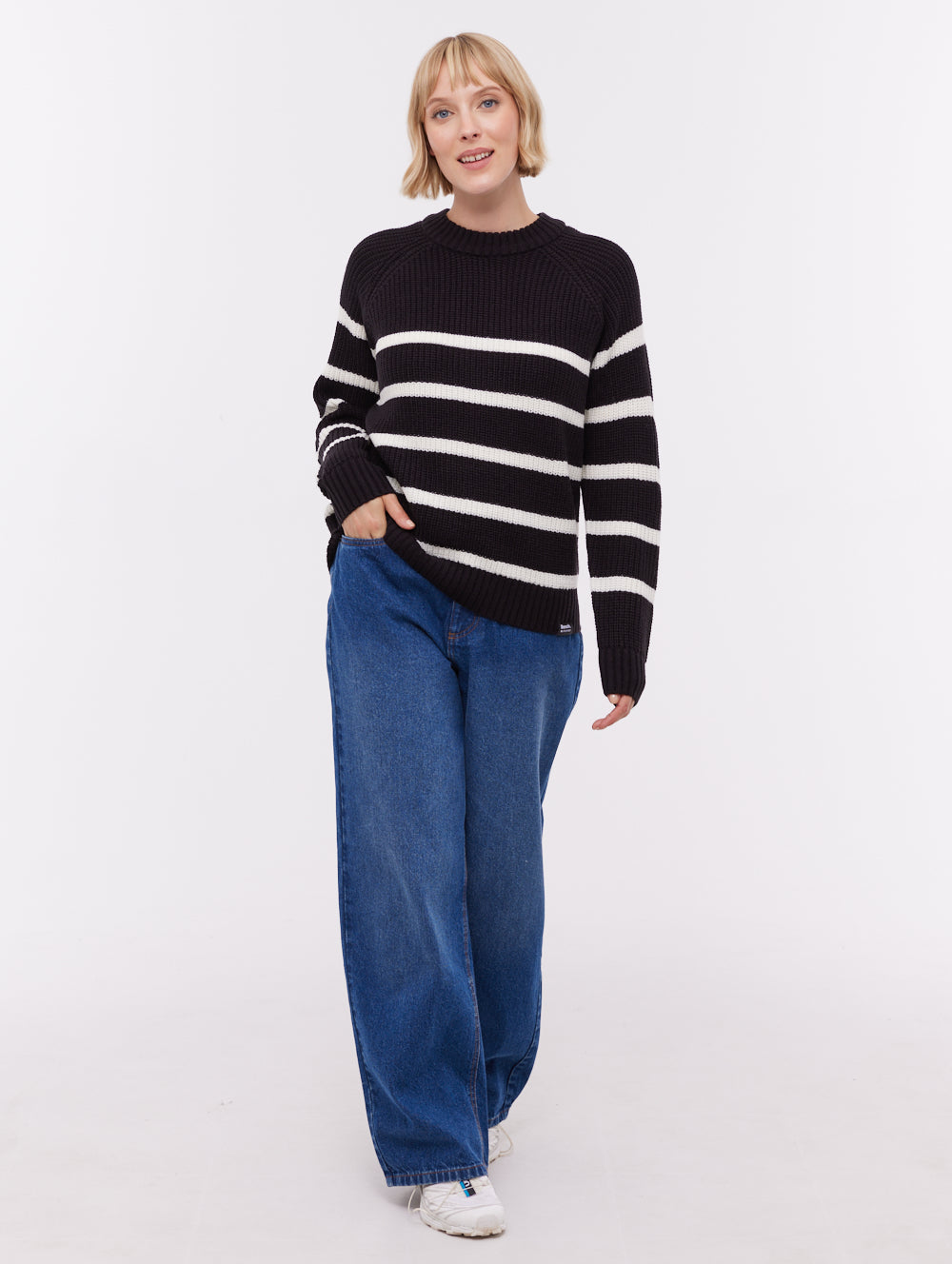 Lourine Black BK001 Knit Crews Striped Shot 1